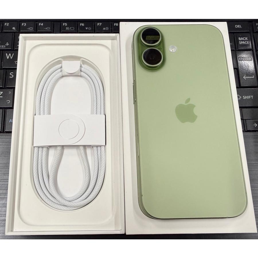 iPhone ☆中古 美品 バッテリー100％ Apple SIMフリー iPhone17 512GB