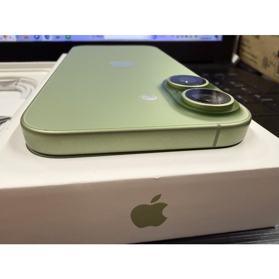 iPhone ☆中古 美品 バッテリー100％ Apple SIMフリー iPhone17 512GB