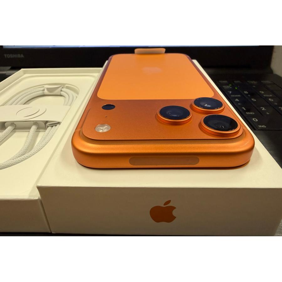 iPhone ☆極美品 バッテリー100％ Apple SIMフリー iPhone17ProMax