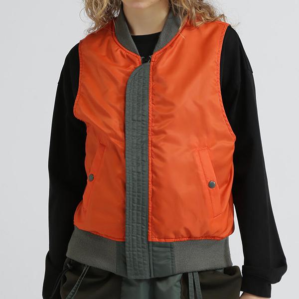 美品 AVIREX MA-1 リバーシブル サーモライト使用 黒×オレンジ XL AVIREX アビレックス レディース ライトアウター ベスト MA-1 アレンジ