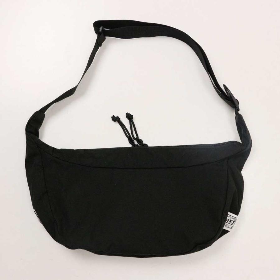 Mt RAINIER DESIGN マウントレイニアデザイン ハーフ ムーン バッグ