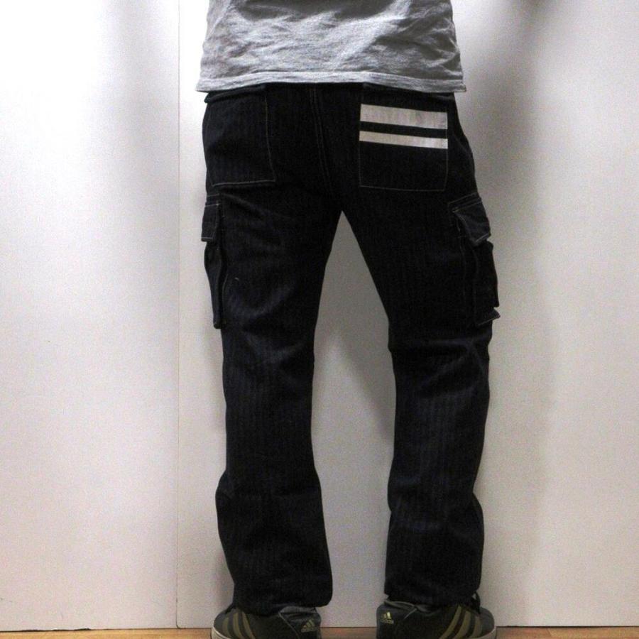 桃太郎ジーンズ ヘリンボーンデニム カーゴパンツ フロント ボタンアップ 岡山 日本製 普通のストレート 1３オンス 01 037 送料無料 人気 メンズ おすすめ モデル着用 注目アイテム