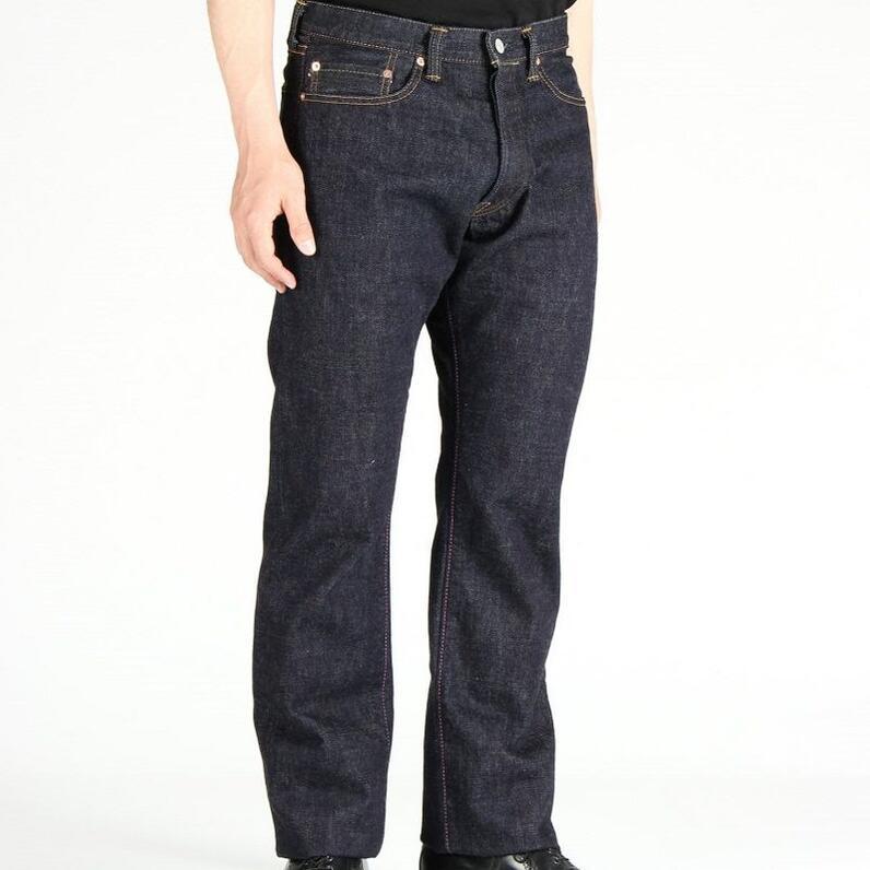 桃太郎ジーンズ（MOMOTARO JEANS） xXxコラボ 細めのストレート 限定品
