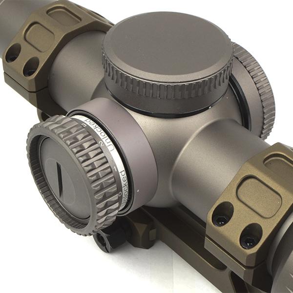 ARROW OPTICS 1-6x24 RAZOR HD GenII-Eタイプ ライフルスコープ マウントセット 4倍率Ver デザートカラー ハードケース付_5
