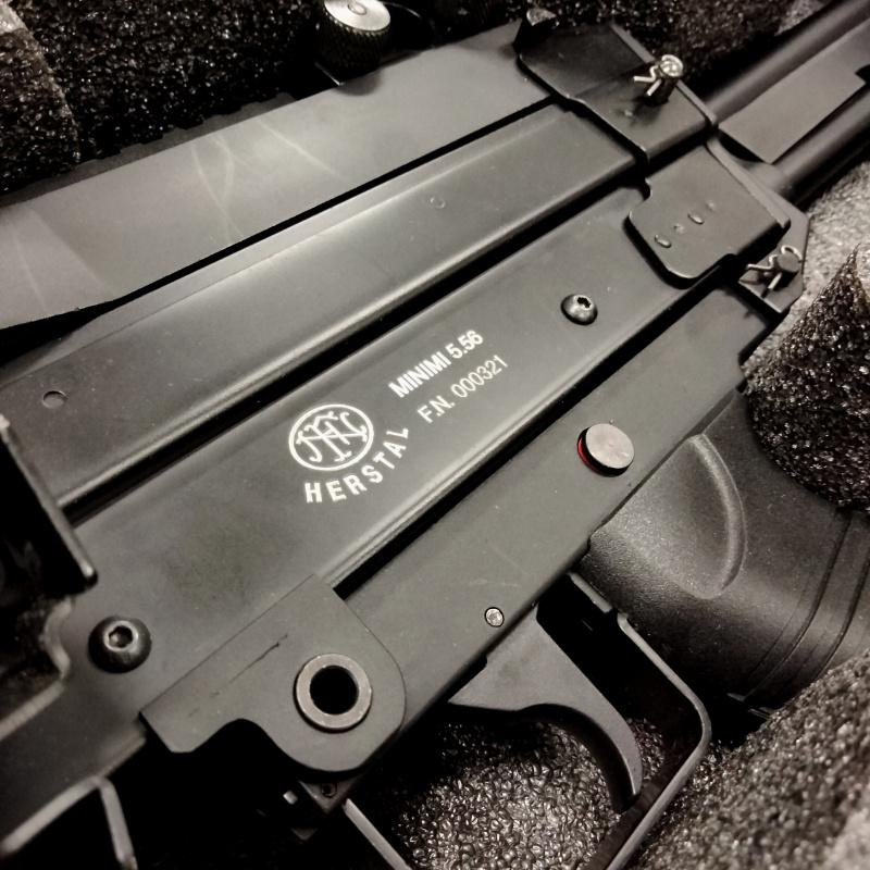 年末年始Bigセール★ 電動ガン Classic Army (クラシックアーミー) M249 MINIMI Mk1 AEG |  | 10