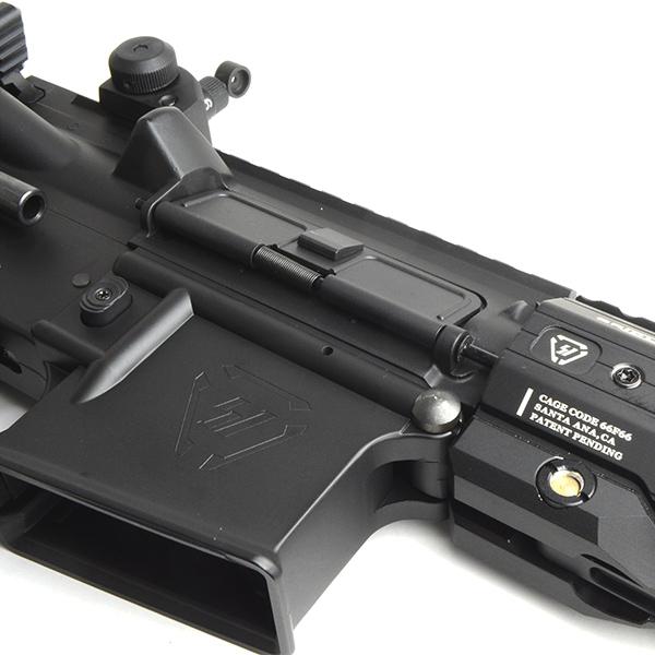 電子トリガー搭載 E&C 337E STRIKE GRIDLOK PDW 電動ガン ブラック AEG |  | 03