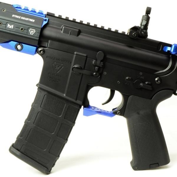 電子トリガー搭載 E&C 339E STRIKE GRIDLOK 電動ガン ブルー AEG |  | 03