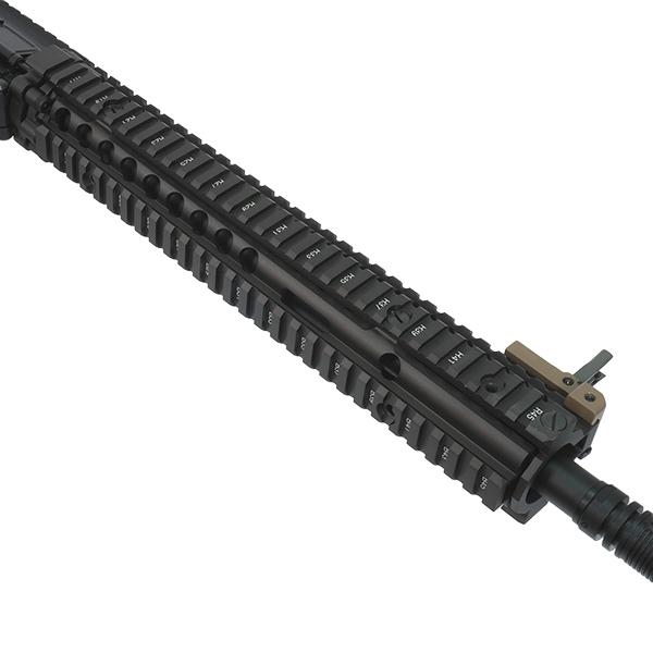 E&C 620E M4A1 RISII SOPMOD Block2 (Kestrel V2 BASIC搭載) 電動ガン (COLT Licensed) |  | 06
