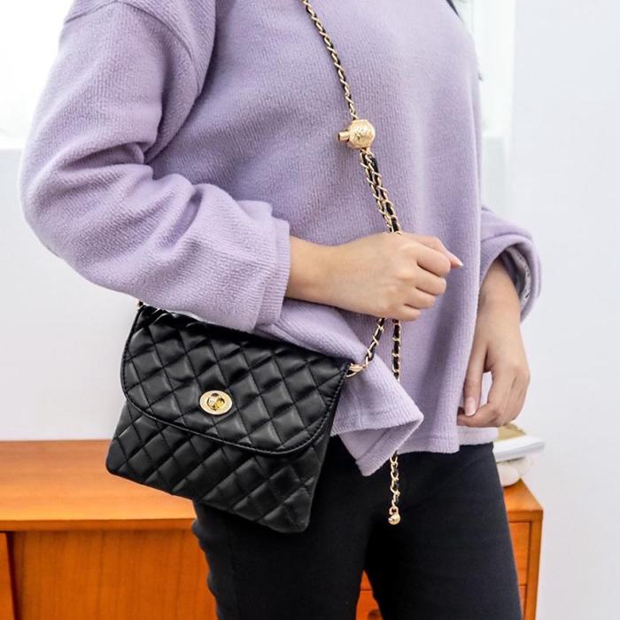 Mサイズ／キルティングショルダーバッグ＋ポーチ／ブラック キルティングミニショルダーバッグ | msgracy