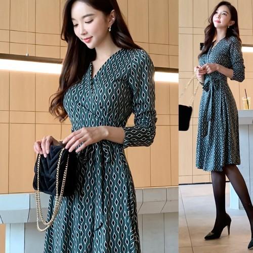 ワンピース レディース 上品 カシュクールワンピース 柄 膝丈 きれいめ 30代 40代 ファッション セクシー 高級感 新作 Es 5499 Jennie Alice 通販 Yahoo ショッピング