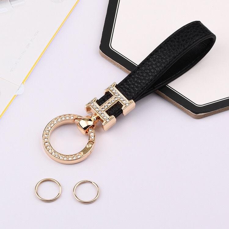 キーホルダー レディース 新色 バッグチャーム キーリング キラキラ