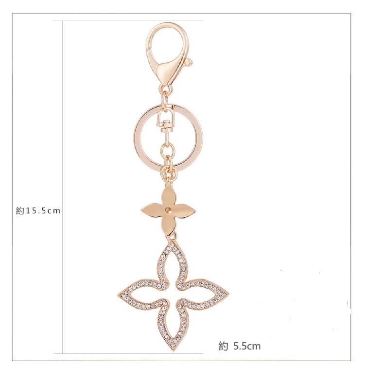 キーホルダー バッグチャーム バッグアクセサリー 鍵 四葉 可愛い