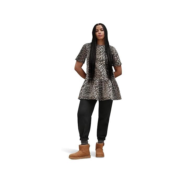 UGG（アグ） P最大17倍1/1限定 (取寄) レディース クラシック