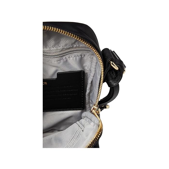 取寄) トゥミ レディース ボヤジュール ペルシャ クロスボディ Tumi