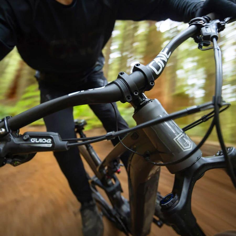 OneUp Components カーボンハンドルバー