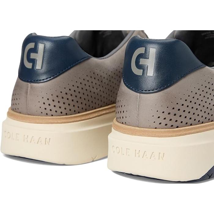 (取寄) コールハーン メンズ グランドプロ レーザー スニーカー Cole Haan men Cole Haan Grandpro Featherarc Laser Sneakers Ironstone Nubuck/Silver Birch/Navy Blazer COLE HAAN（コールハーン） (取寄) メンズ グランドプロ レーザー