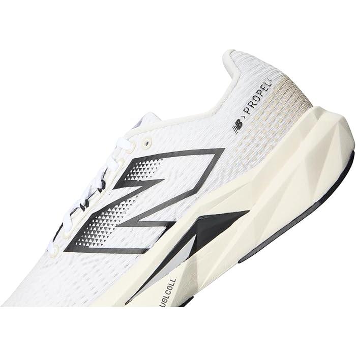 New Balance（ニューバランス） (取寄) スニーカー メンズ フューエル