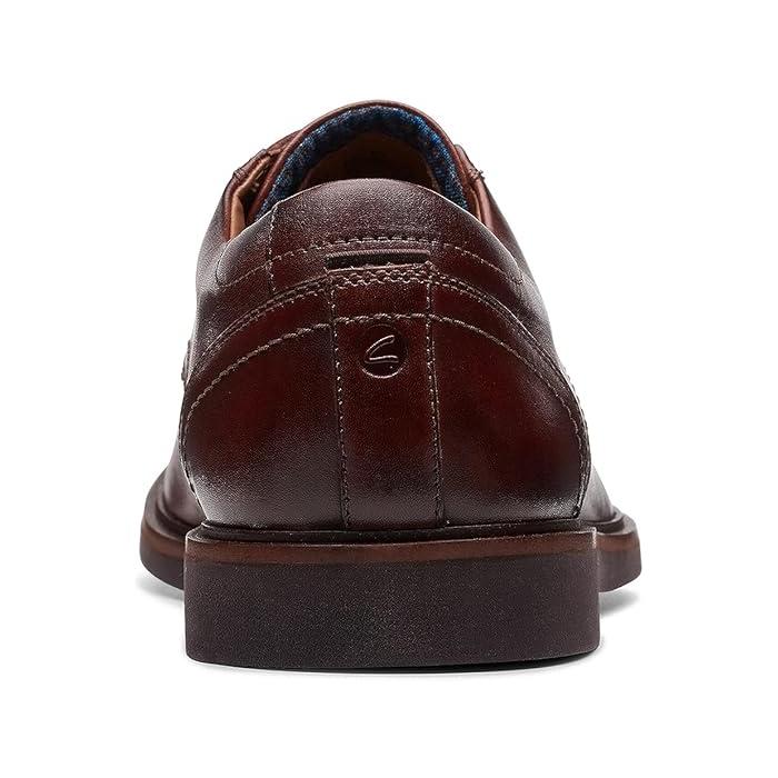 新品Clarks メンズシューズ　ブラウン メンズ シューズ (ブラウン / 茶色) -Clarks (クラークス
