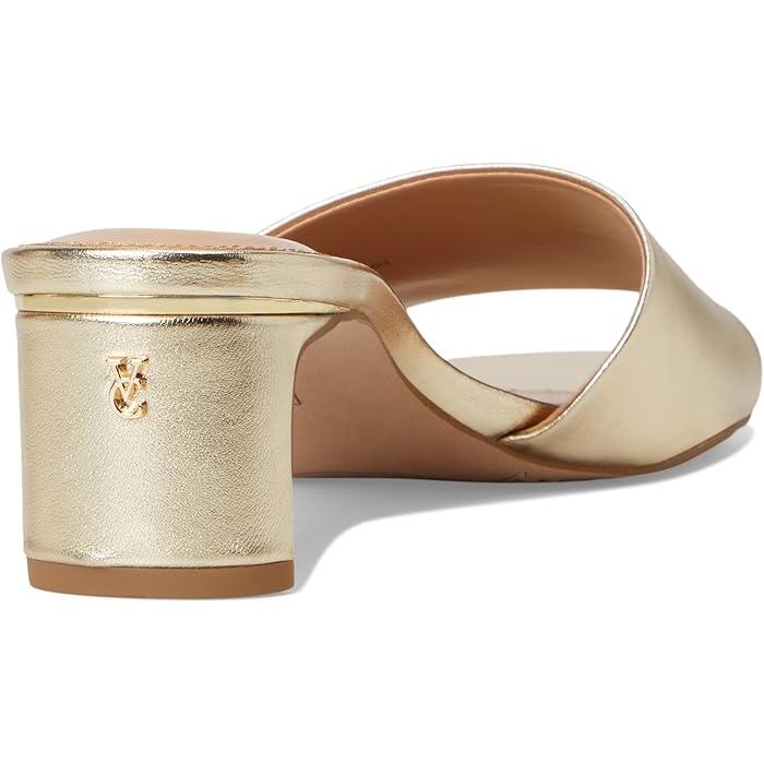 (取寄) ヴィンスカムート レディース ヒールド スライド サンダル Vince Camuto women Linanna Heeled Slide Sandals Egyptian Gold VINCE CAMUTO（ヴィンスカムート） P最大17倍1/1限定 (取寄