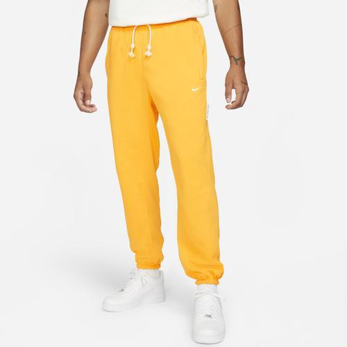 珍しい Nike パンツ イシュー スタンダード メンズ (取寄)ナイキ Men's Ivory Pale Gold Univ Pants Issue Standard パンツ、ズボン