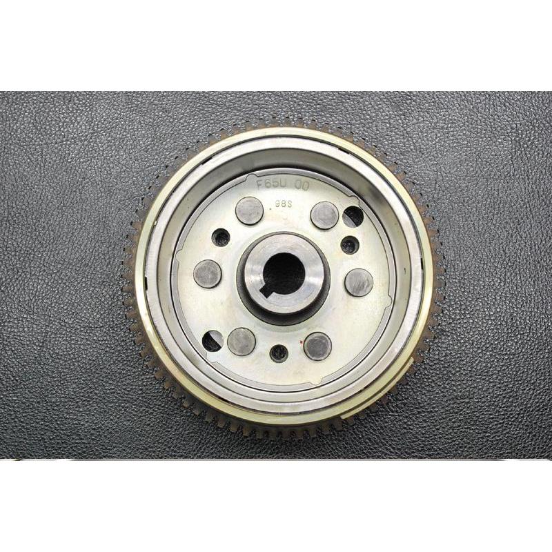 ヤマハ 純正 ロータアッシー (部品番号66V-85550-00-00) 未使用 ヤマハ 純正 ロータアッシー (部品番号66V-85550-00-00) 未使用