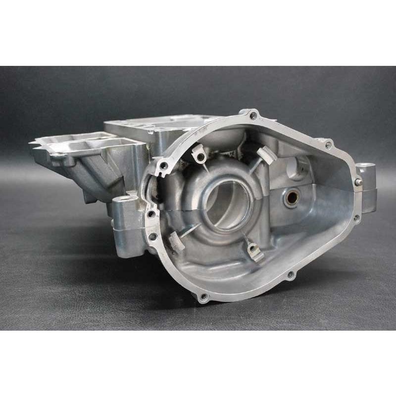 YAMAHA（ヤマハ） Used 61X-15100-00-94 CRANKCASE ASSEMBLY YAMAHA