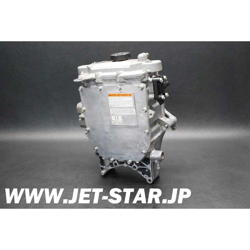 ヤマハ VX110 Deluxe 2005年モデル 純正 カバー,オイルクーラ ヤマハ VX110 Deluxe 2005年モデル 純正 カバー,オイルクーラ