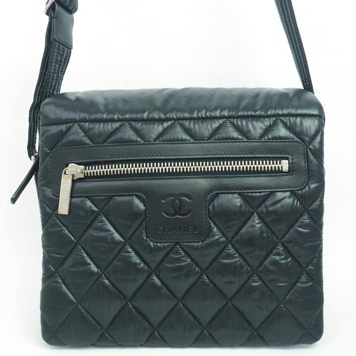 CHANEL 【返品OK】シャネル クロスボディバッグ CCロゴ シルバー金具 