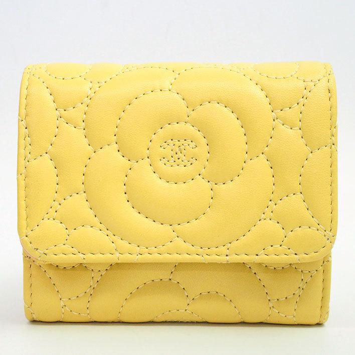CHANEL 【返品OK】【新品同様】シャネル カメリアステッチ 三つ折り  