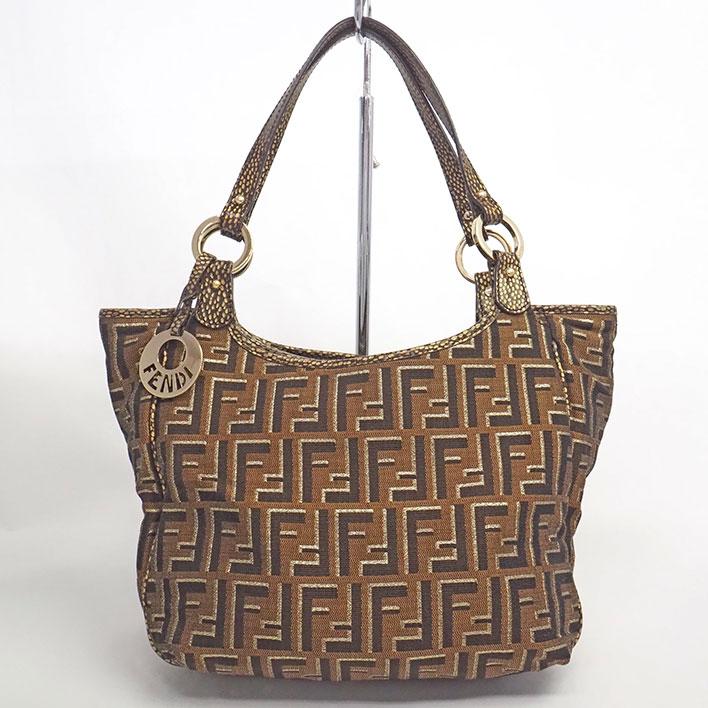 FENDI（フェンディ） 【返品OK】【美品】フェンディ シェフバッグ 