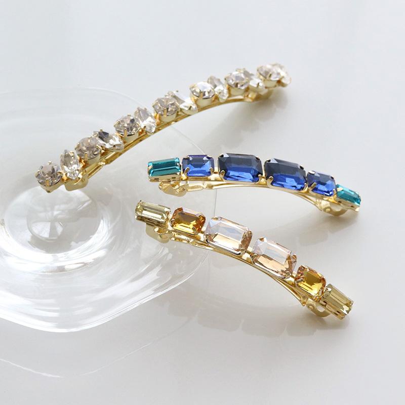 アッカ*豪華ビジューバレッタ*ヘアアクセサリー アッカ acca バレッタ 髪飾り 髪留め ビジュー キラキラ - メルカリ