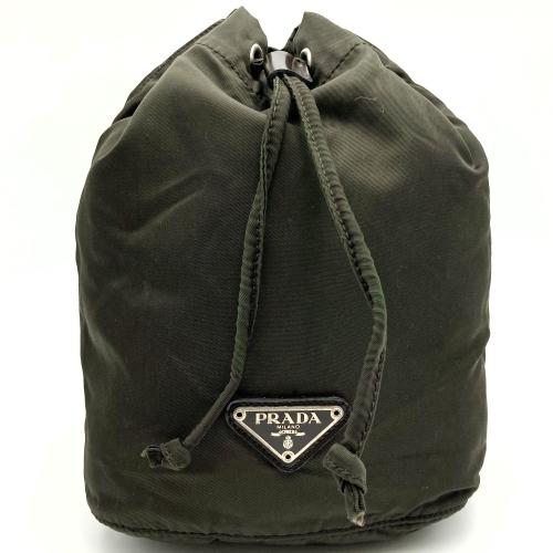 PRADA プラダポーチ巾着小物入れバニティナイロン三角ロゴ
