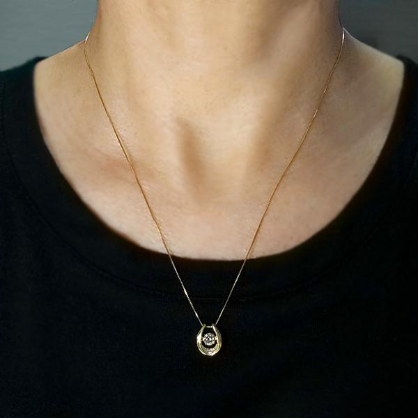Crossfor NewYork ダンシングストーン ダイヤモンド ネックレス 0.28ct 