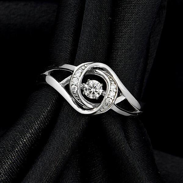 Crossfor NewYork ダンシングストーン ダイヤモンド リング 0.1ct 