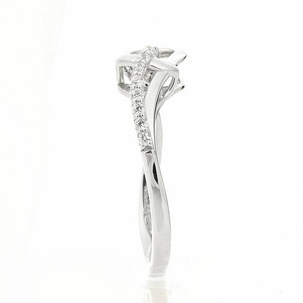 ダンシングストーン ダイヤモンド リング 0.1ct プラチナ Pt900 揺れる リング ダンシングダイヤ クロスフォー 正規品 鑑別書付 保証書付 ギフト プレゼントの画像