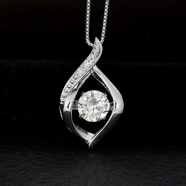 ダンシングストーン ダイヤモンド ネックレス 0.5ct プラチナ Pt900 揺れる ネックレス ダンシングダイヤ クロスフォー 正規品 鑑別書付 保証書付の画像
