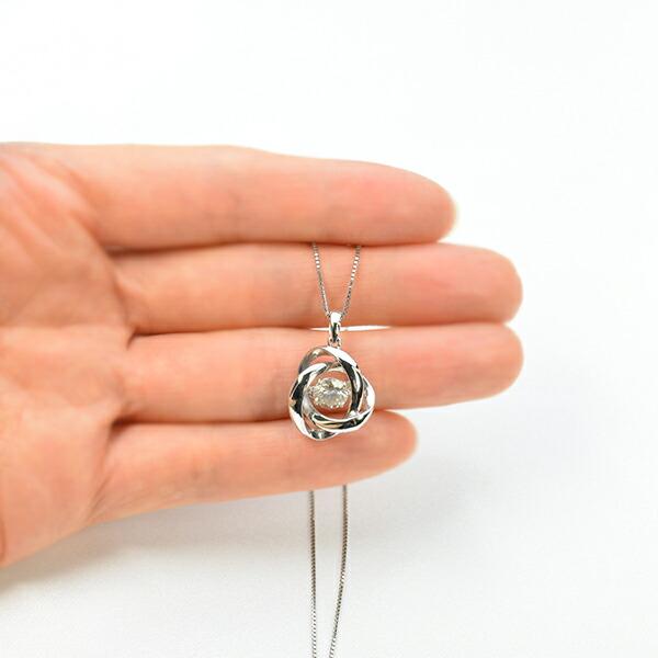 Crossfor NewYork 0.7ct ダンシングストーン ダイヤモンド Crossfor NewYork 0.7ct ダンシングストーン ダイヤモンド