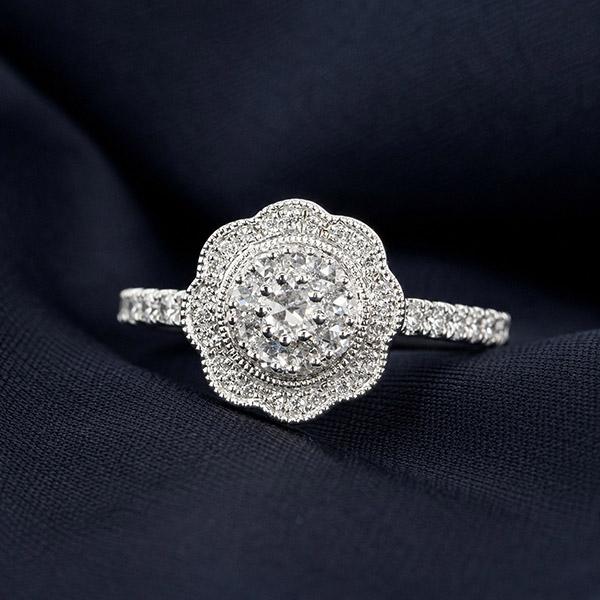 ダイヤモンド リング Pt900 プラチナ 0.5ct アンティーク調 ローズ