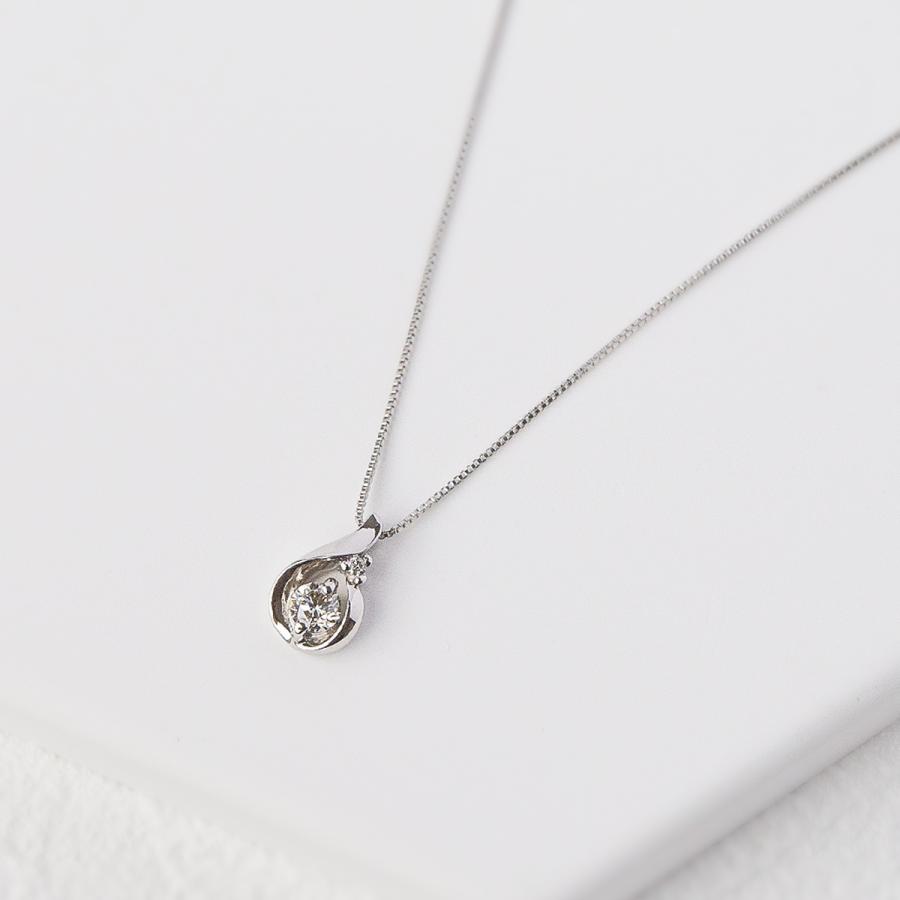 プラチナ　ダイヤモンド　ドロップ型　ネックレス　Over　Excellent美品 楽天市場】ドロップ ダイヤモンド ネックレス プラチナ 18K 日本製