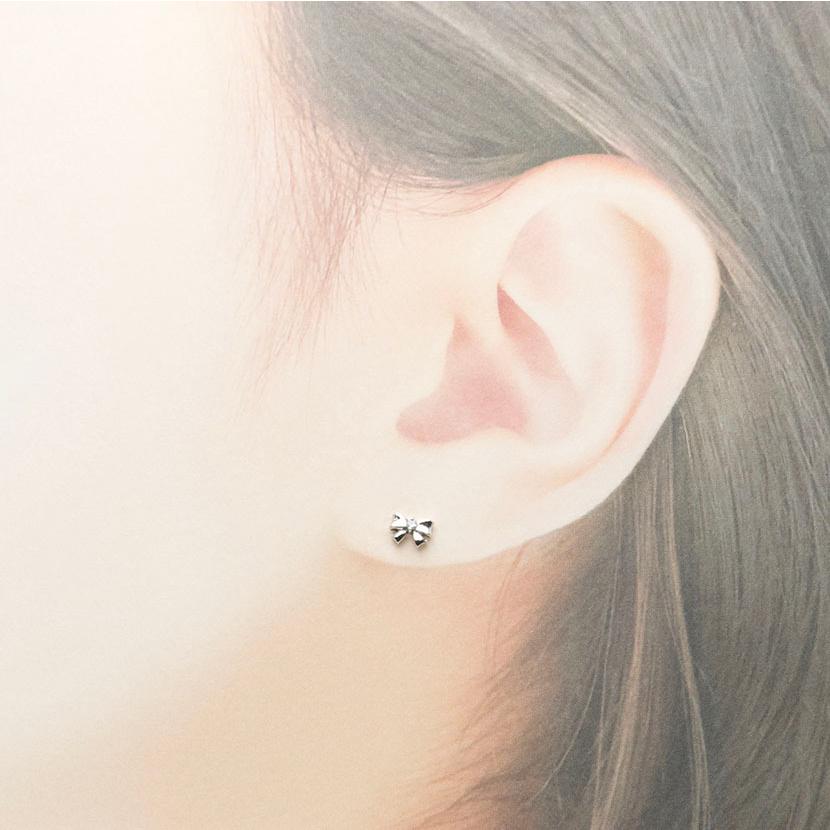 ダイヤモンド 0.01ct プラチナ900 ピアス リボン 小さい 小さめ 