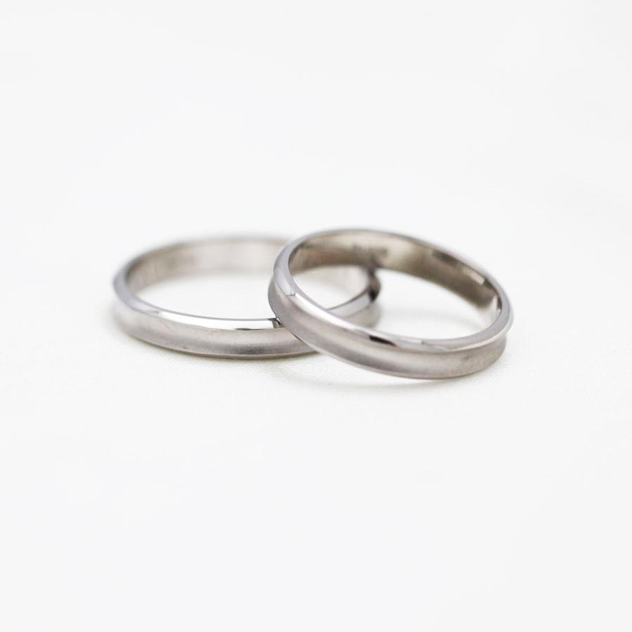 結婚指輪 安い シンプル プラチナ ペアリング PT100 pt10% くぼみ つや消し 指輪 マリッジリング 爆買の画像