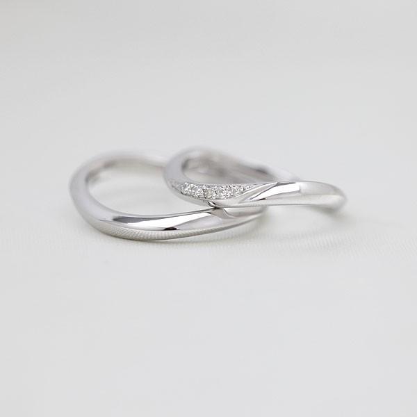 結婚指輪 ホワイトゴールド ペアリング K10WG ダイヤ 0.05ct ウェーブ S字 ライン 指輪 マリッジリング シンプル 爆買の画像