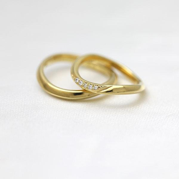 結婚指輪 ゴールド ペアリング K10YG ダイヤ 0.05ct ウェーブ S字 ライン 指輪 マリッジリング シンプル 爆買の画像