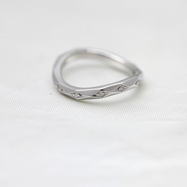 結婚指輪 ホワイトゴールド K18WG レディース 単品 ダイヤ 0.04ct ウェーブ S字 ミラーカット 指輪 マリッジリング シンプル 爆買の画像
