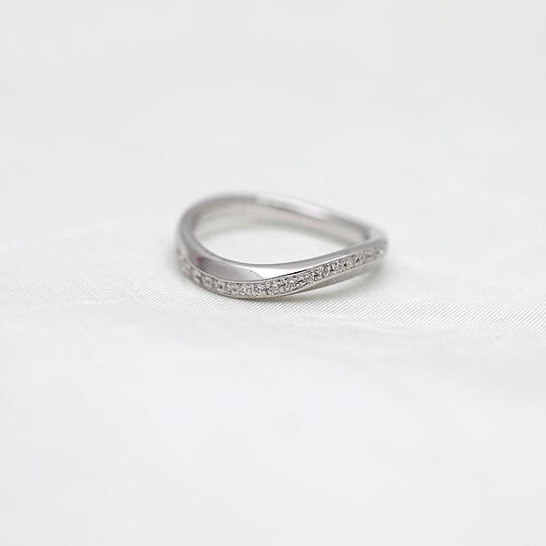結婚指輪 プラチナ PT900  レディース 単品 ダイヤ 0.10ct ウェーブ S字  指輪 マリッジリング シンプル  シンプル 爆買の画像