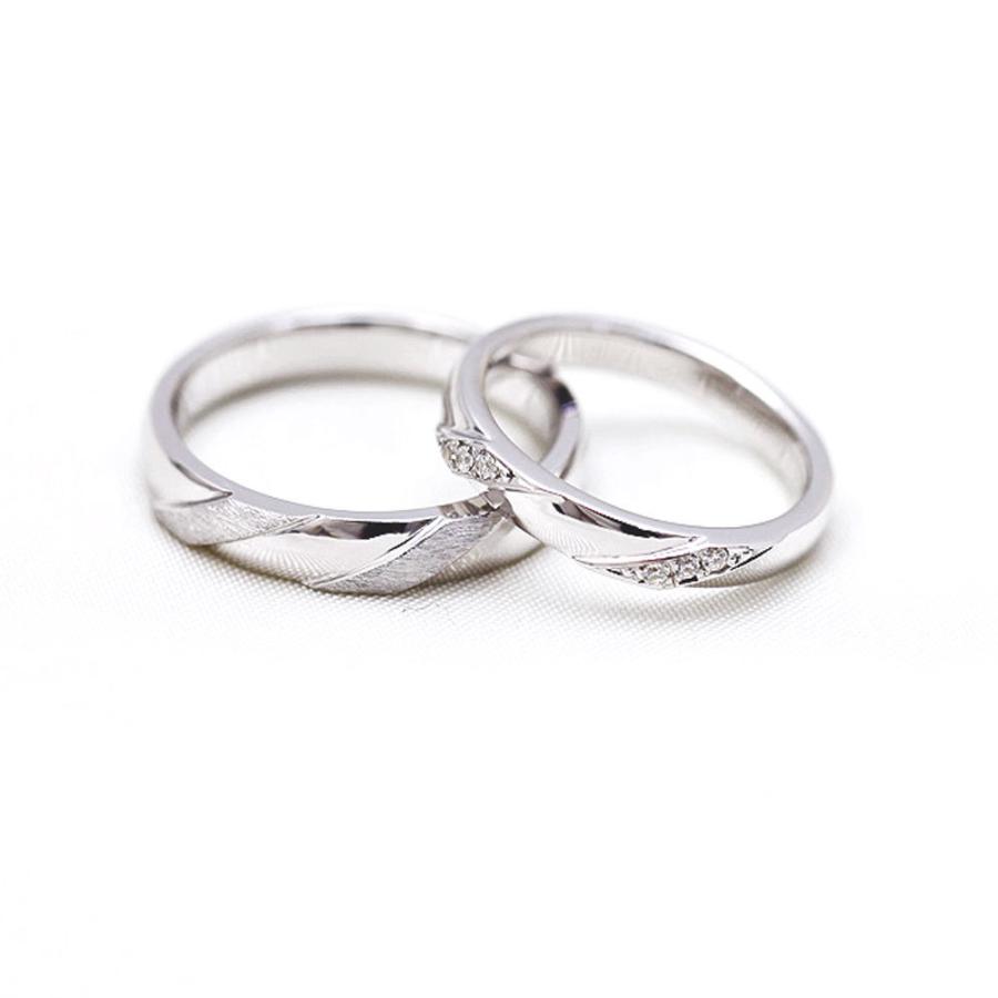 Pt900 ペアリング　結婚指輪　訳あり 結婚指輪 プラチナ ペアリング PT900 ダイヤ 0.04ct ななめライン 指輪