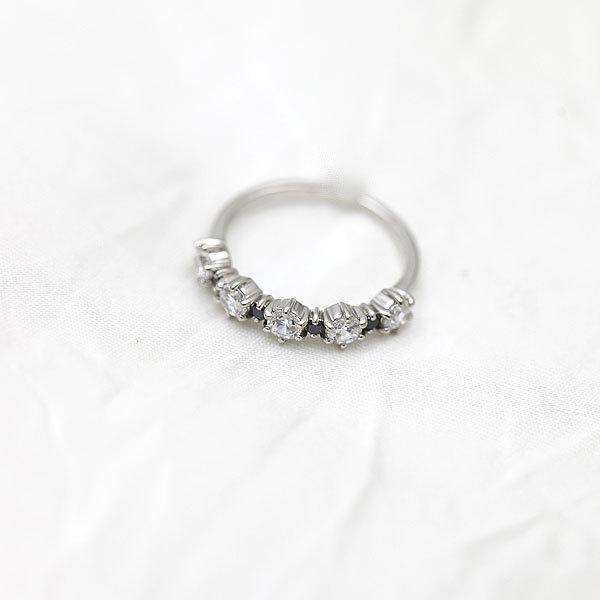 指輪 レディース プラチナ PT900  リング ダイヤモンド 0.55ct ブラックダイヤ ハーフエタニティ かわいい プレゼント クリスマス 爆買の画像