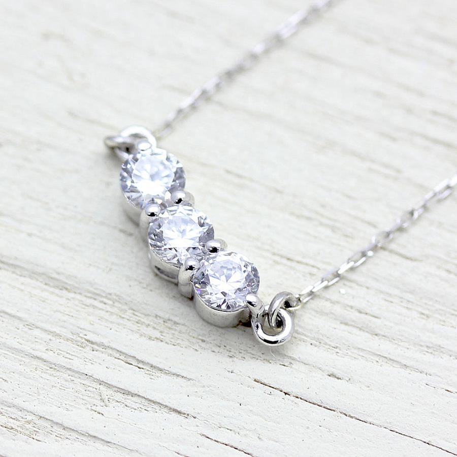PT900 プラチナ ネックレス 0.3ct ダイヤモンド 3石 スリー PT900 プラチナ ネックレス 0.3ct ダイヤモンド 3石 スリー