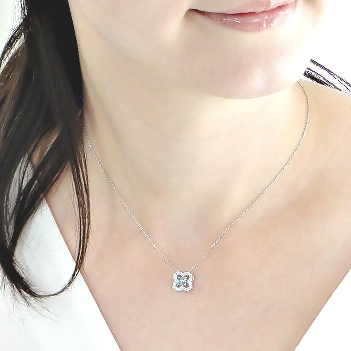 ピアス プラチナ PT900 ダイヤモンド 0.8ct 四つ葉 クローバー