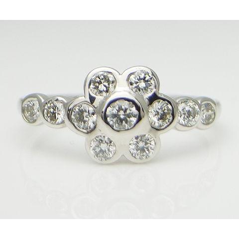 天然 ダイヤ 0.5ct フラワー リング 指輪 K18ゴールド各色 レディース SIクラス ダイヤモンド 0.5カラット 11石 天然石 18金 プレゼント 花 品質保証書付の画像